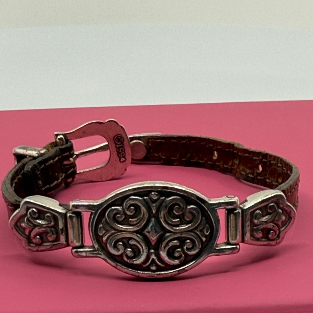 Vintage Elegant Silver and Brown Bracelet​